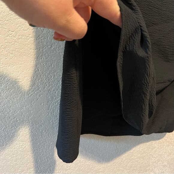 Zara NWT Faux Wrap Ruched Textured Mini Skirt sz L Black - Picture 8 of 11